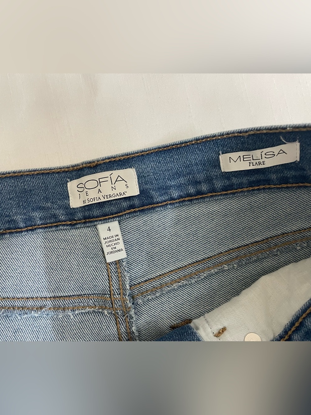 Sofía by Sofia Vergara Women’s Mid-Blue High-Rise Melisa Flare Jeans Size 4 - Picture 10 of 13